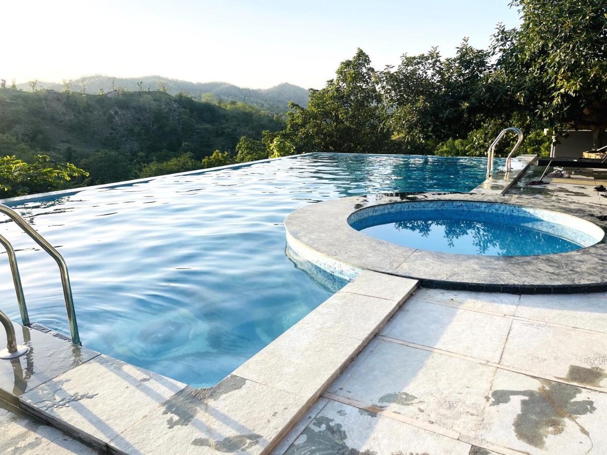The Sky Imperial Pavoreal Jungle Resort Kumbhalgarh Eksteriør bilde