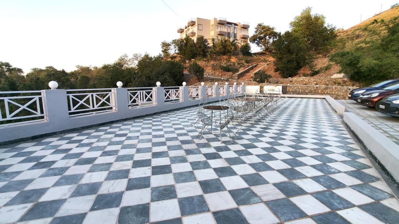 The Sky Imperial Pavoreal Jungle Resort Kumbhalgarh Eksteriør bilde