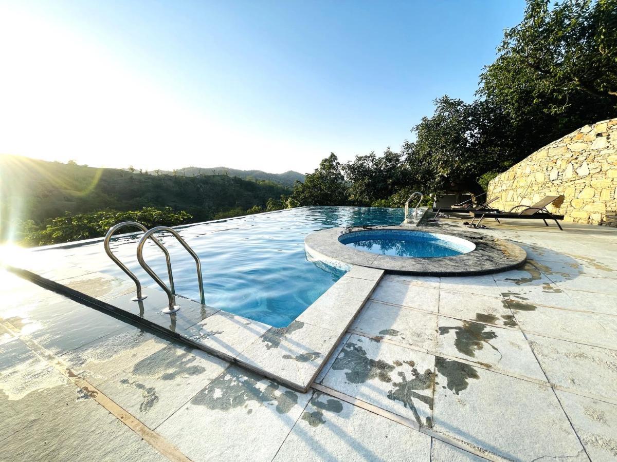 The Sky Imperial Pavoreal Jungle Resort Kumbhalgarh Eksteriør bilde
