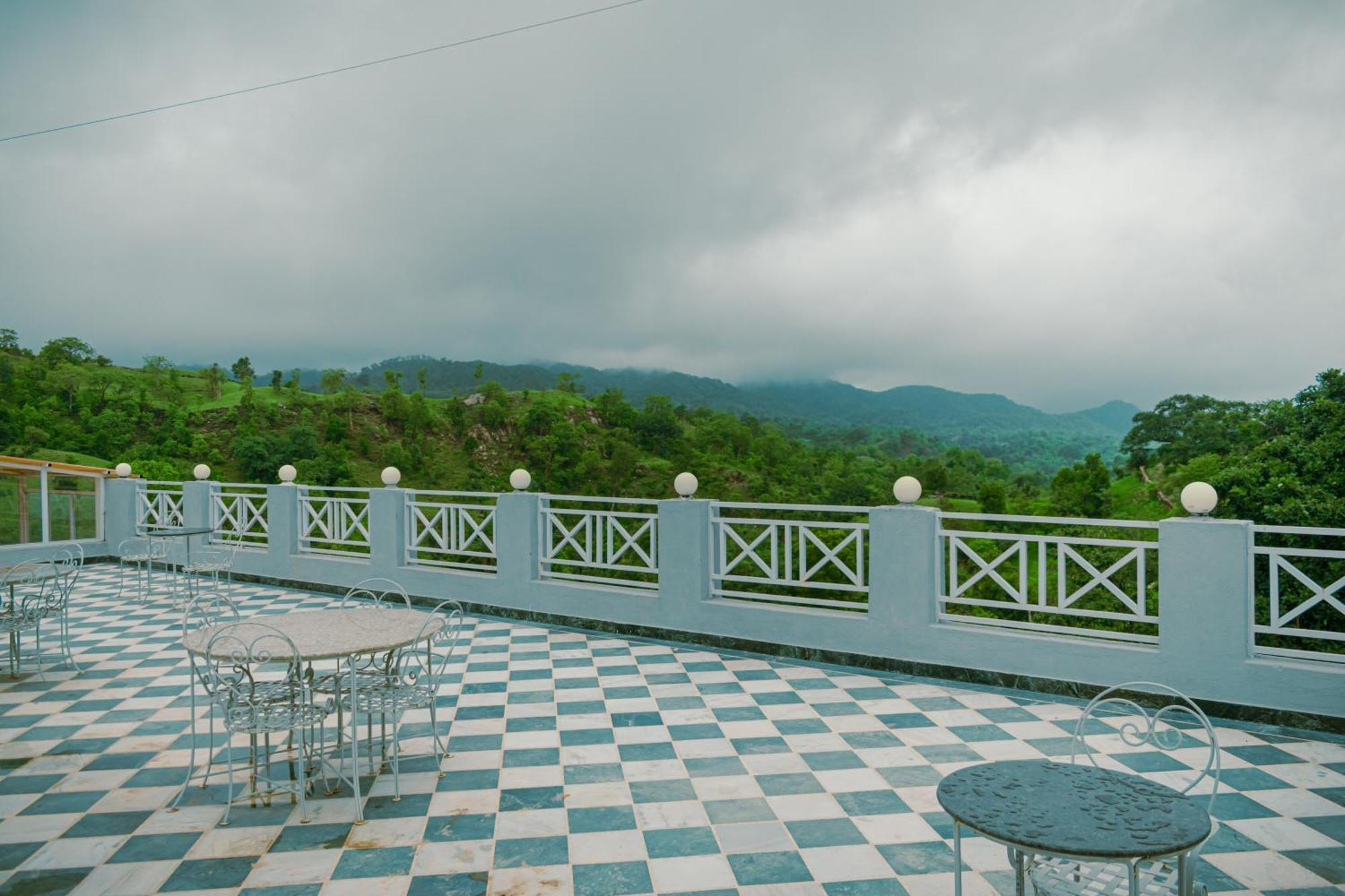 The Sky Imperial Pavoreal Jungle Resort Kumbhalgarh Eksteriør bilde